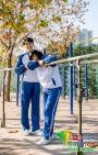 河南一高校翻拍“致我们单纯的小美好” 网友：被完虐