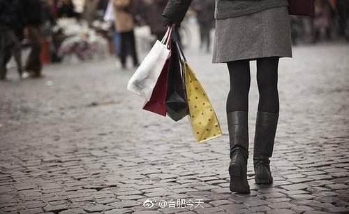 合肥女大学生穿短裙腿冻出红斑发痒 医生：寒冷性脂膜炎