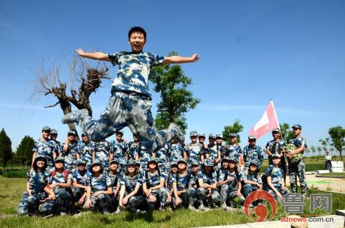 胶州四中入选青岛十大普通高中特色办学项目先进学校