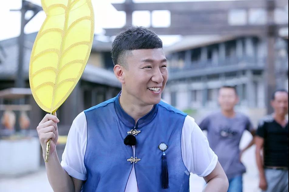 女留学生骗光父亲320万后消失：被富养毁掉的家庭