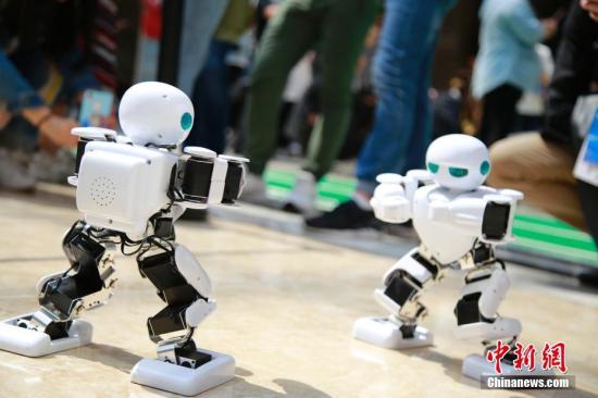 清华大学成立人工智能学堂班