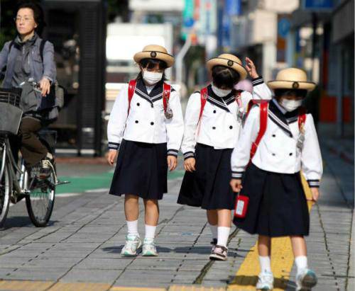北海道中小学停课 缩短毕业仪式时间规模以防感染