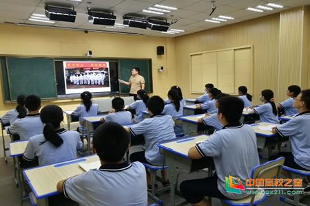 新余市第九中学举办“战‘疫’英雄进校园”宣讲活动