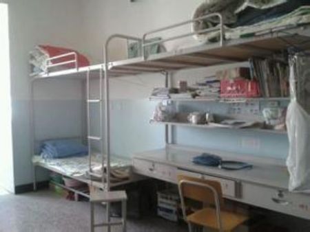 新疆工程学院宿舍条件好不好-有空调否？（宿舍图片）