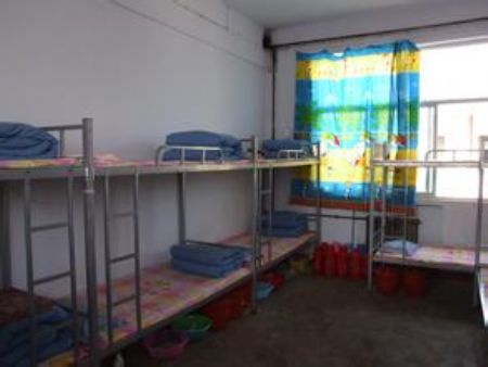 新疆应用职业技术学院宿舍条件怎么样—宿舍图片内景