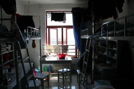 天津广播影视职业学院宿舍条件怎么样—宿舍图片内景