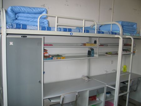 河北工艺美术职业学院宿舍条件怎么样—宿舍图片内景