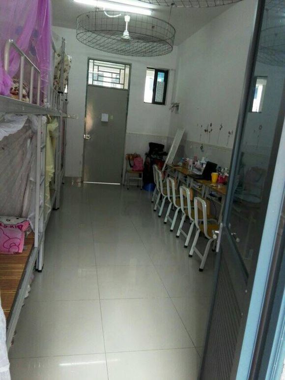 惠州城市职业学院宿舍条件怎么样—宿舍图片内景