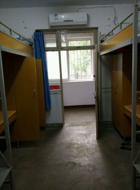 天津渤海职业技术学院宿舍条件怎么样—宿舍图片内景