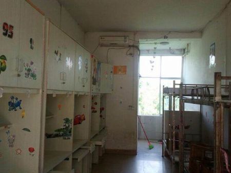 2020广西理工职业技术学院宿舍条件如何有空调否宿舍图片