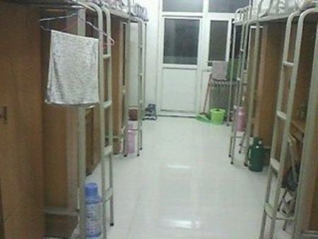 郑州工业安全职业学院宿舍条件怎么样—宿舍图片内景