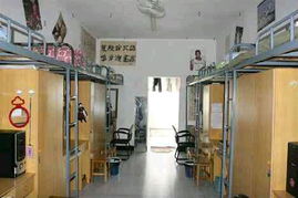 湖南工艺美术职业学院宿舍条件怎么样—宿舍图片内景