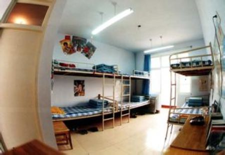 2020山东服装职业学院宿舍条件如何有空调否宿舍图片