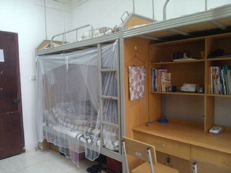 四川华新现代职业学院宿舍条件怎么样—宿舍图片内景