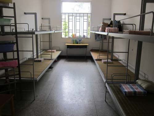 上海工商职业技术学院宿舍条件怎么样—宿舍图片内景