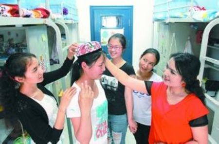 2020新疆师范高等专科学校宿舍条件如何有空调否宿舍图片